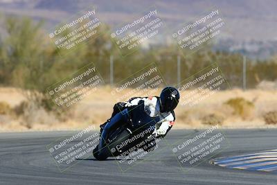 media/Jan-09-2022-SoCal Trackdays (Sun) [[2b1fec8404]]/Turn 6 (1035am)/